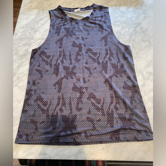 Zyia Mesh Camo Chill Tank - Picture 2 of 5
